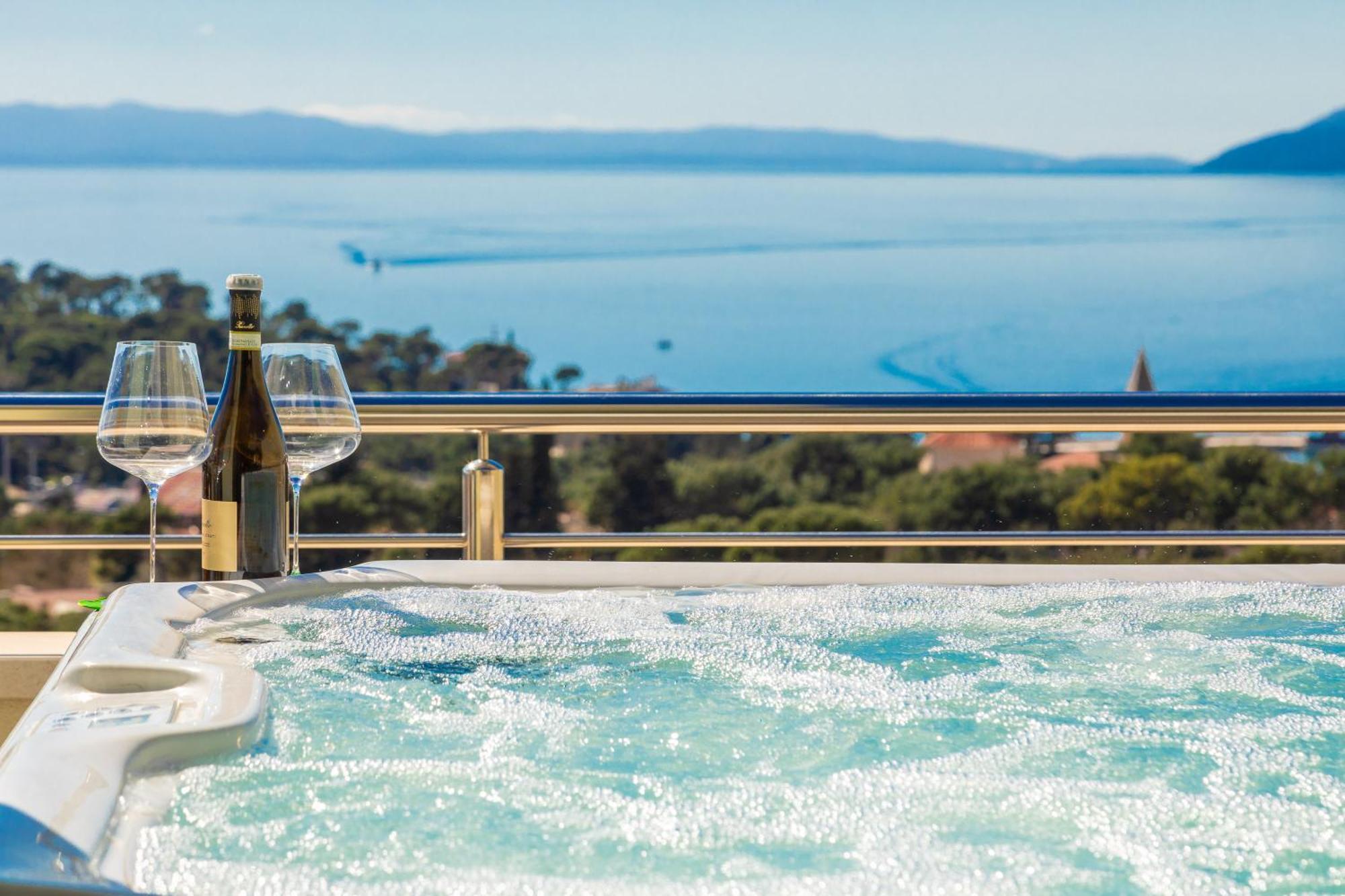 Luxury Penthouse With Jacuzzi, Panoramic View Makarska