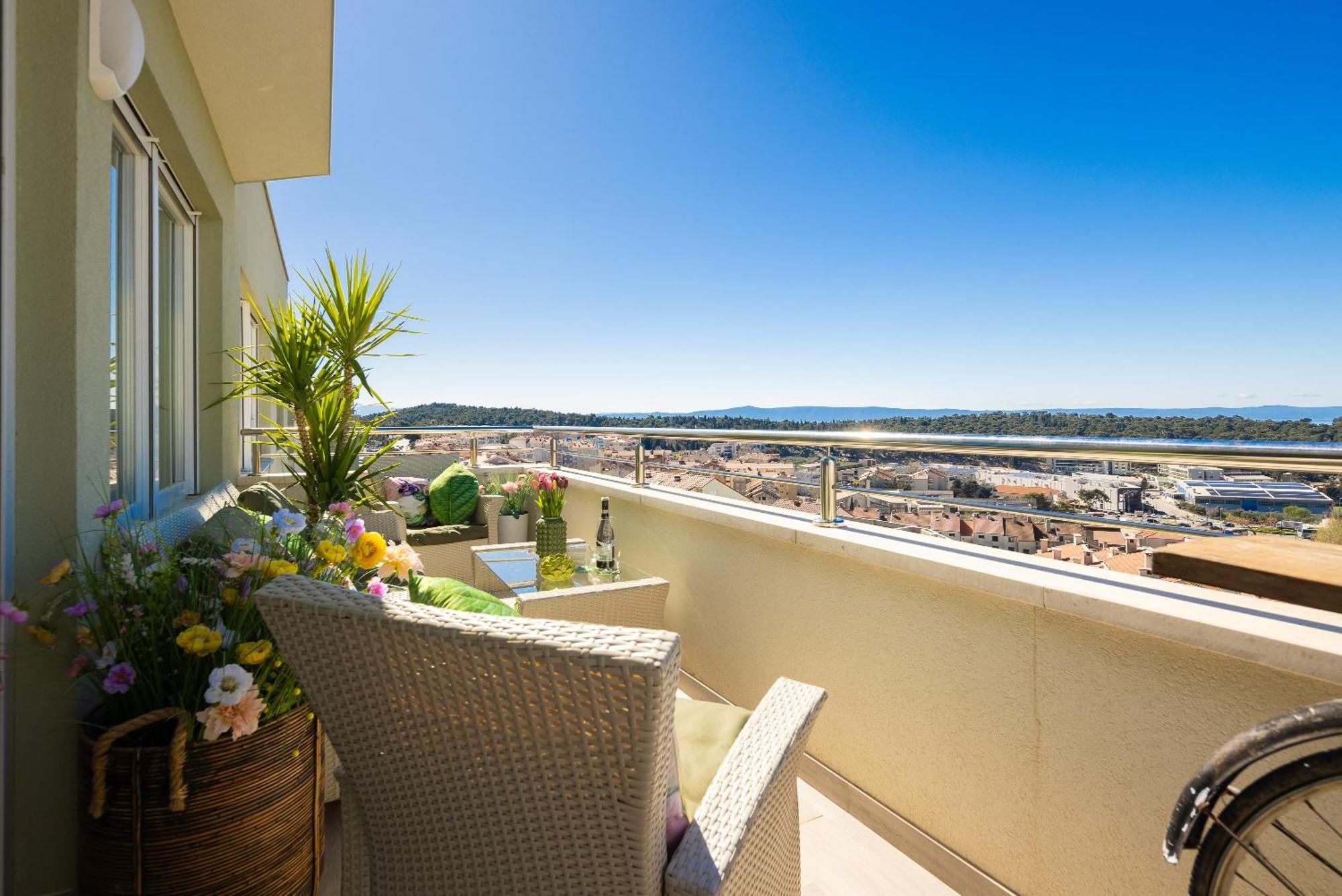 Luxury Penthouse With Jacuzzi, Panoramic View Makarska
